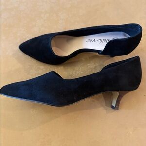 Bella Vita Women's Black Suede Heels